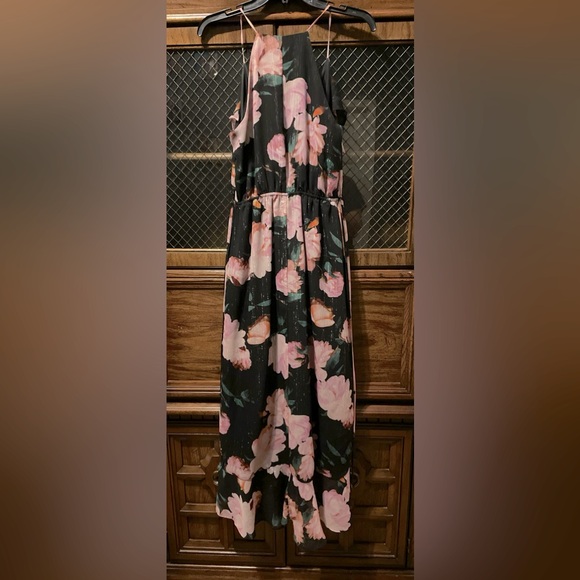 Jennifer Lopez Black and Pink Floral Backless Dress size 6 to ankle - Picture 1 of 3